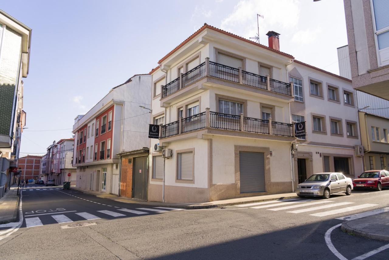 Pension Ferradura Melide Bagian luar foto