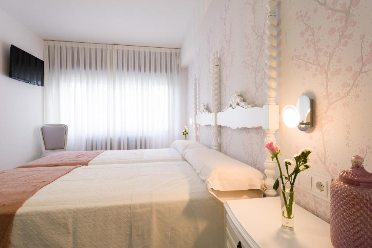 Pension Ferradura Melide Bagian luar foto