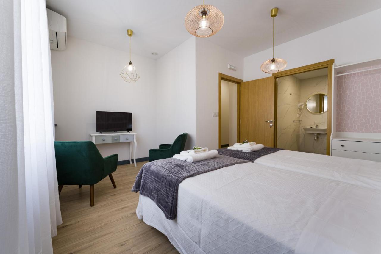 Pension Ferradura Melide Bagian luar foto